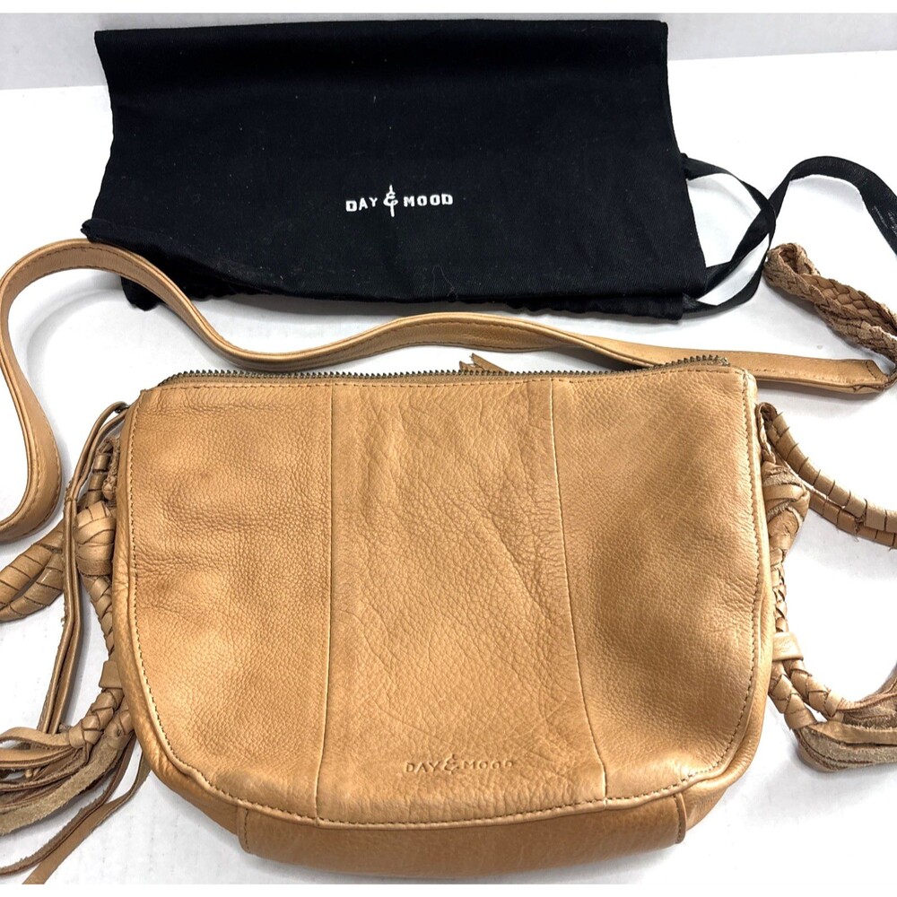Day & Mood ELM  Western Fringe Leather Tan Crossbody Bag  Preowned